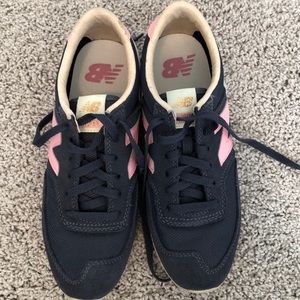 Navy/pink New balance